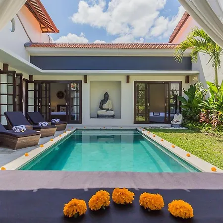 Luxury 4 Bedroom Villa Seminiak
