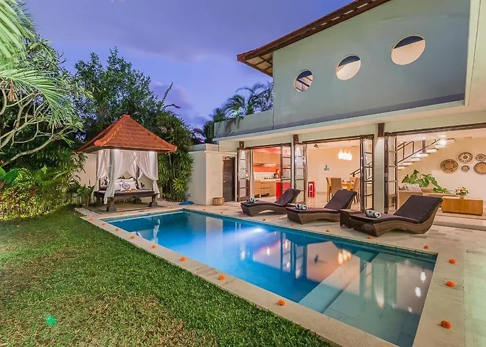 Luxury 4 Bedroom Seminyak